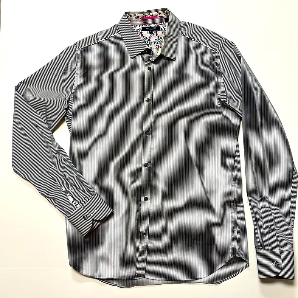 🔥Ted Baker l/s button down woven size 4 (fits like a slim medium)